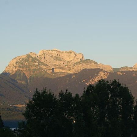 B&B Le Sourire Du Lac Sévrier Exteriör bild