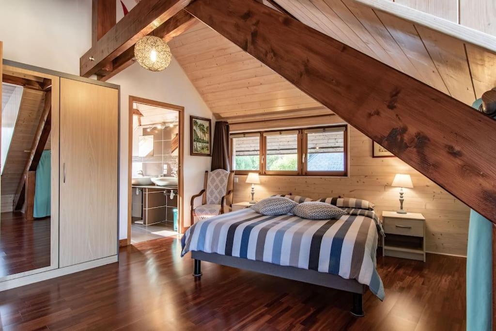 B&B Le Sourire Du Lac Sévrier Exteriör bild