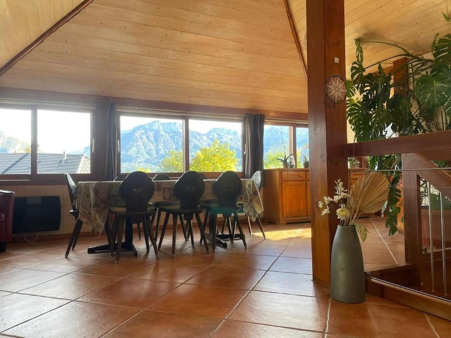 B&B Le Sourire Du Lac Sévrier Exteriör bild