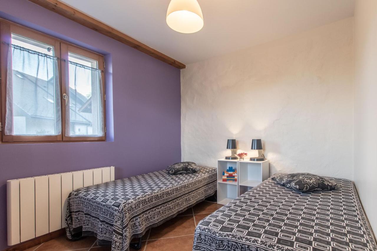 B&B Le Sourire Du Lac Sévrier Exteriör bild