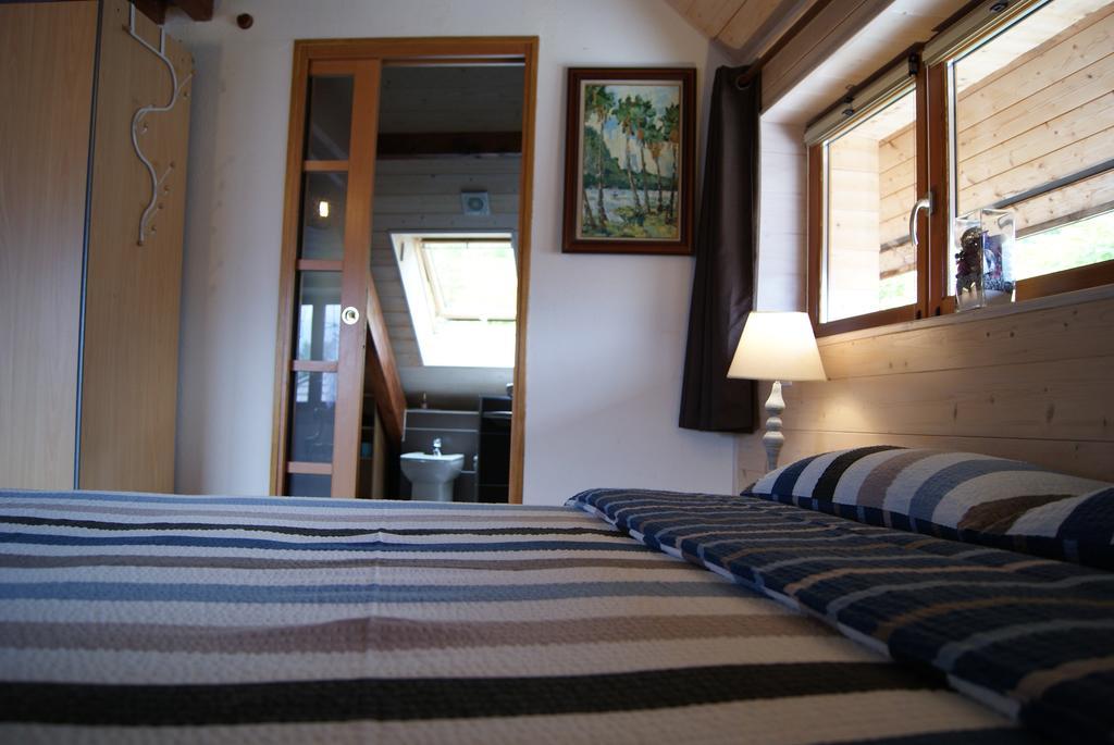 B&B Le Sourire Du Lac Sévrier Exteriör bild