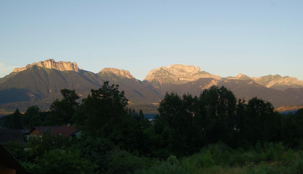 B&B Le Sourire Du Lac Sévrier Exteriör bild