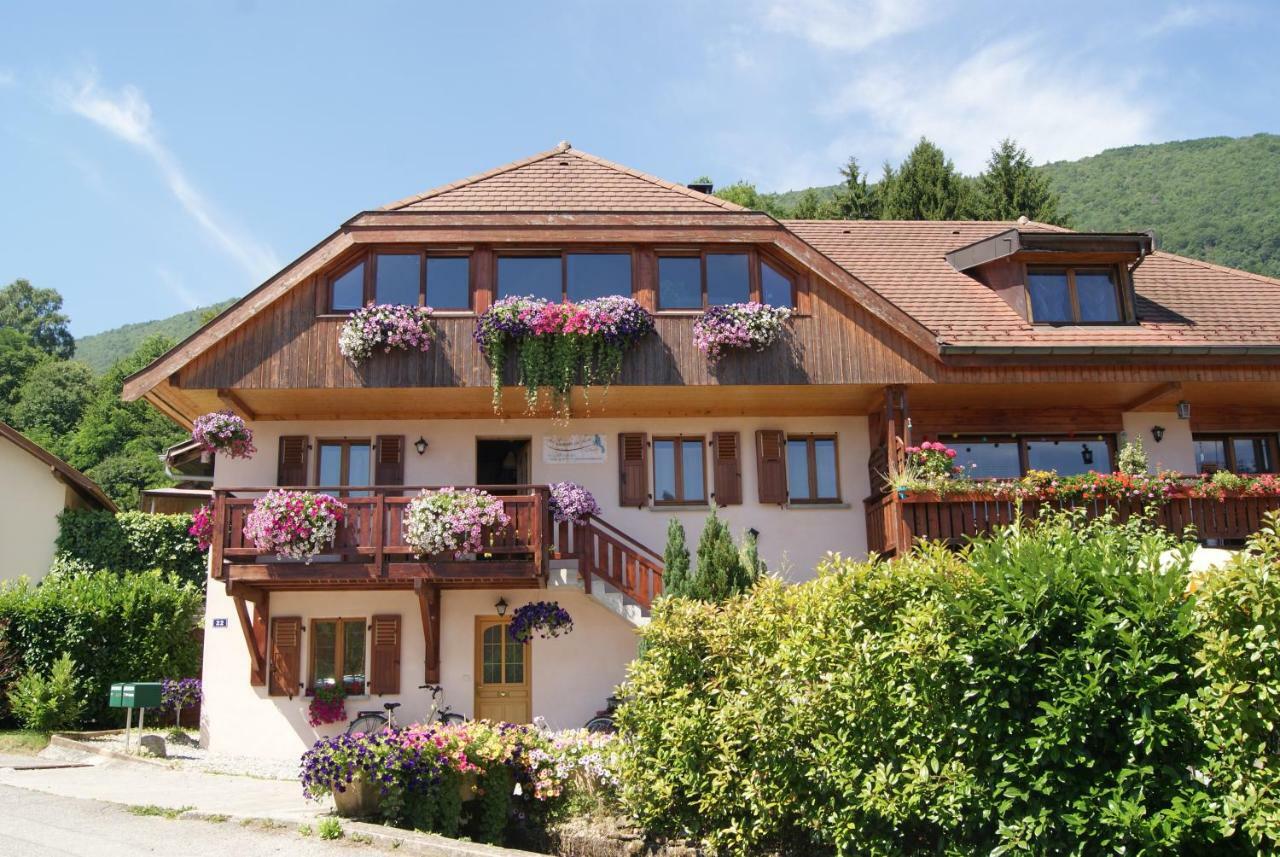 B&B Le Sourire Du Lac Sévrier Exteriör bild